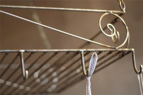Kräutertrockner Küchenablage aus Eisen in Shabby-Chic & Vintage Lebensart