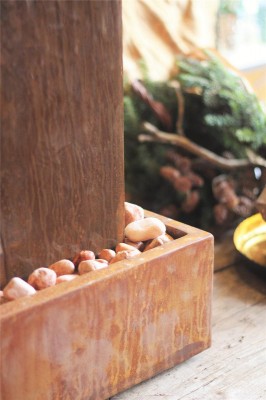 Zimmerbrunnen Cordon 65 | Säulenbrunnen Cortenstahl Edelrost inkl. LED