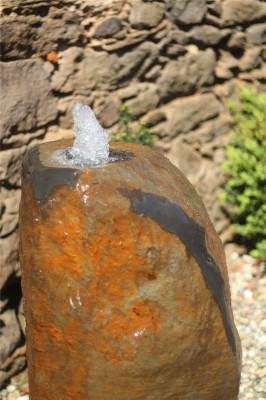 Wasserspiel SET Quellstein Monolith 97cm Basalt Gartenbrunnen inkl. Pumpe
