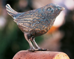 Bronzefigur Vogel Zaunkönig stehend 6cm Bronze Gartenfigur Rottenecker
