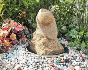 Wasserspiel SET Quellstein Koru 60cm Granit Skulptur Gartenbrunnen Springbrunnen