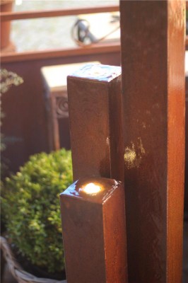 Cordon Säulen Trio 120cm Cortenstahlbrunnen Edelrost Design Terrassenbrunnen