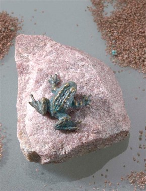 Bronzefigur Frosch mini Gartenfigur Bronze Skulptur Rottenecker