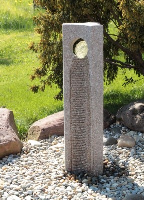 Wasserspiel SET Quellstein Joy 120cm Granit Gartenbrunnen mit dreh. Glaskugel
