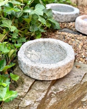 Vogeltränke Granit grau rund 30cm Naturform Vogelbad für Garten Insektentränke