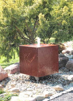 Cortenstahl Würfel 70cm Schwebeoptik Edelrost Gartenbrunnen Springbrunnen Komplettset