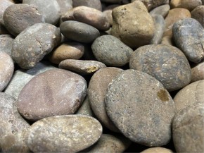 20 kg (1,995 €/kg) Panther Pebbles Ziersteine Naturrund flach 2-6 cm Kiesel