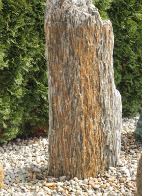 VERKAUFT! Quellstein Monolith Gneis 130cm Gartenbrunnen Springbrunnen Komplettset