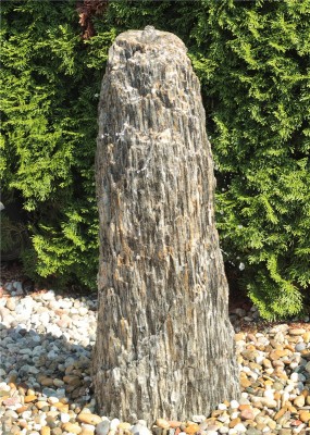 VERKAUFT! Quellstein Monolith Gneis 105m Gartenbrunnen Springbrunnen Komplettset