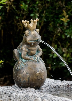 Bronzefigur Froschkönig Leopold 20cm Bronze Gartenfigur Wasserspeier Rottenecker