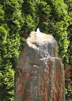 VERKAUFT! Quellstein Monolith Schiefer 140cm Gartenbrunnen Springbrunnen Komplettset