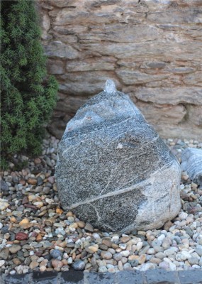 VERKAUFT! Quellstein Granit 55cm Naturstein Gartenbrunnen Springbrunnen Komplettset
