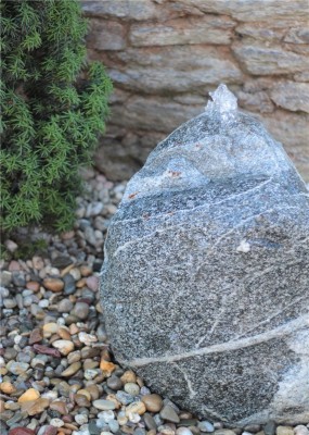 VERKAUFT! Quellstein Granit 55cm Naturstein Gartenbrunnen Springbrunnen Komplettset