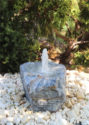 VERKAUFT! Quellstein Onyx Marmor mit Quellschale 40cm Naturstein Gartenbrunnen Springbrunnen Komplettset