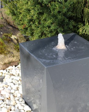 Metall Brunnen Würfel 50 cm anthrazit Gartenbrunnen Springbrunnen Komplettset