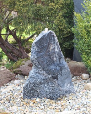 VERKAUFT! Quellstein Granit 95cm Naturstein Brunnen Komplettset Gartenbrunnen Springbrunnen