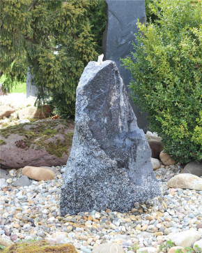 VERKAUFT! Quellstein Granit 95cm Naturstein Brunnen Komplettset Gartenbrunnen Springbrunnen