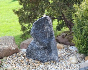VERKAUFT! Quellstein Granit 95cm Naturstein Brunnen Komplettset Gartenbrunnen Springbrunnen