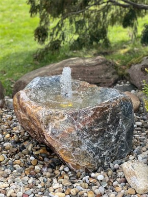 VERKAUFT! Quellstein Marmor L75cm mit Quellschale und Fontäne Gartenbrunnen Springbrunnen