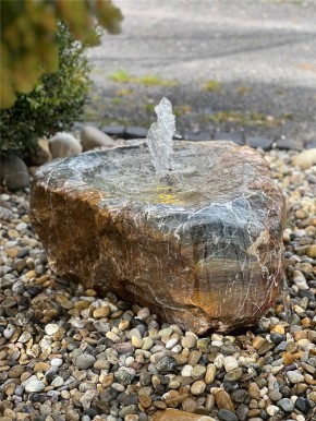 VERKAUFT! Quellstein Marmor L75cm mit Quellschale und Fontäne Gartenbrunnen Springbrunnen