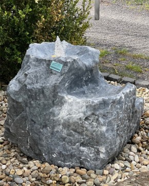 VERKAUFT! Quellstein Bachlauf Marmor L65cm Naturstein Gartenbrunnen Springbrunnen Set