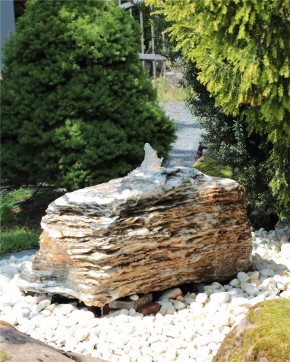 Quellstein Zebra Marmor L80cm mit Sprudelquelle Gartenbrunnen Springbrunnen