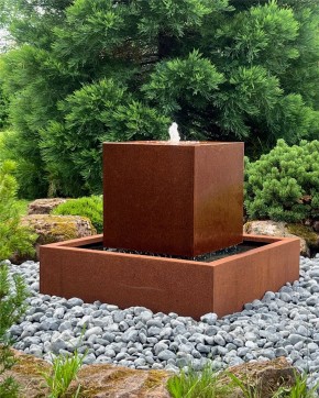 Cortenstahl Würfel 60 mit Sprudelquelle Edelrost Gartenbrunnen Springbrunnen