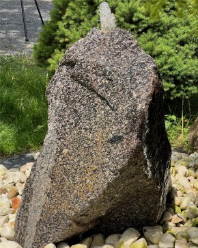 Quellstein Granit 70cm Naturstein Gartenbrunnen Springbrunnen Komplettset