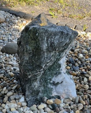 Quellstein Marmor Artik green 60cm Naturstein Gartenbrunnen Springbrunnen Set